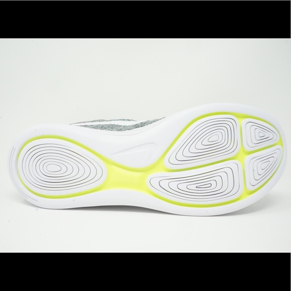 Nike Lunarepic Flyknit Low Mens Running Shoes - Picture 3 of 8